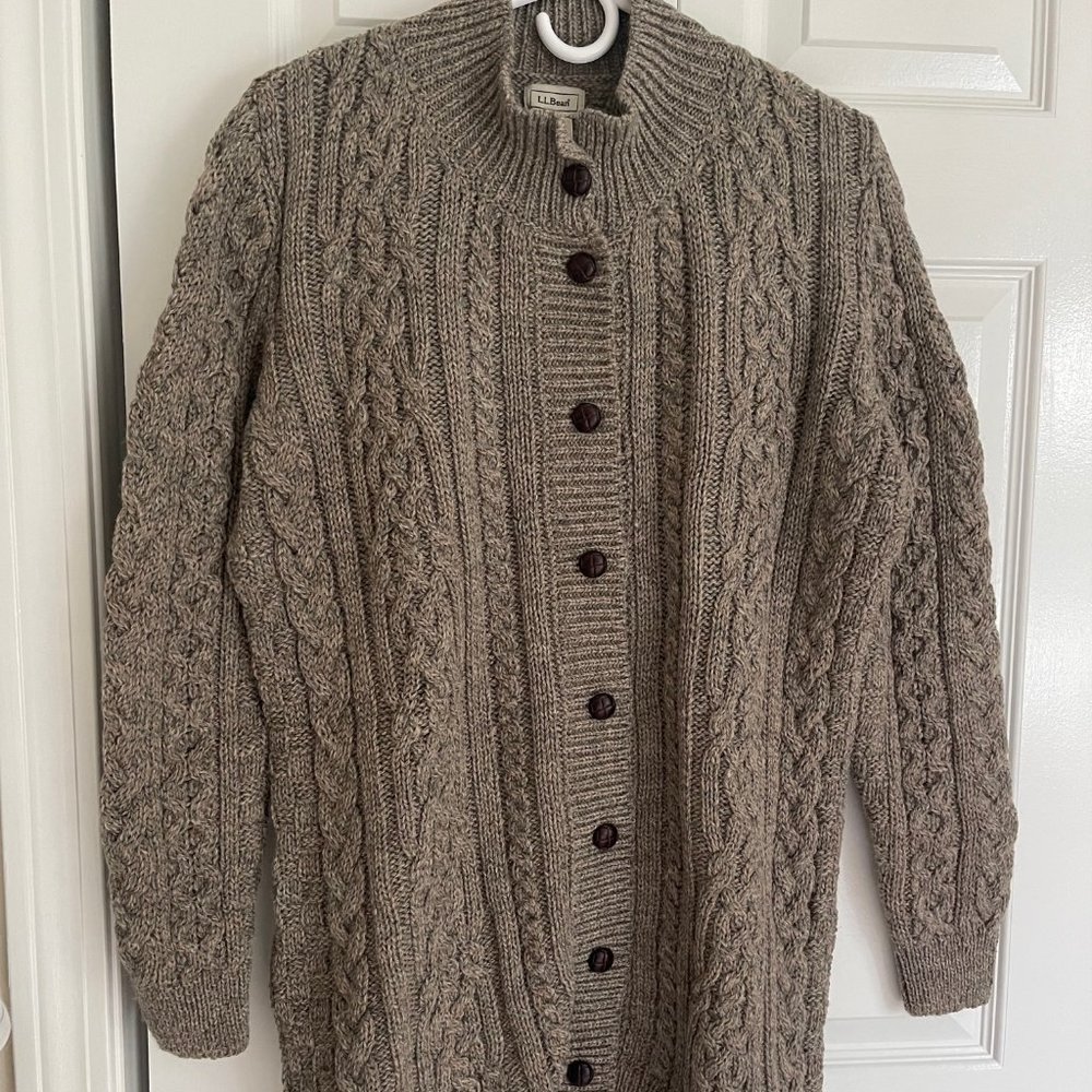LL BEAN Women's 100% Wool Cardigan Sweater